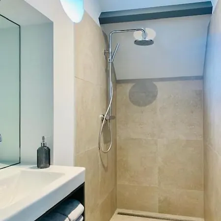 The House Villa Den Dungen