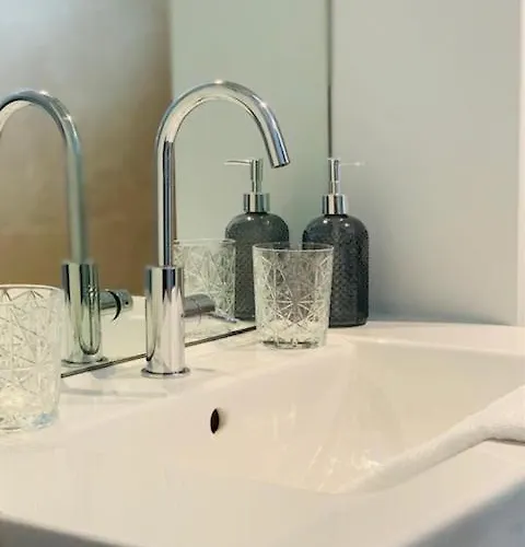 The House Villa Den Dungen